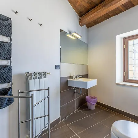 Antica Aia Con Piscina Villa *